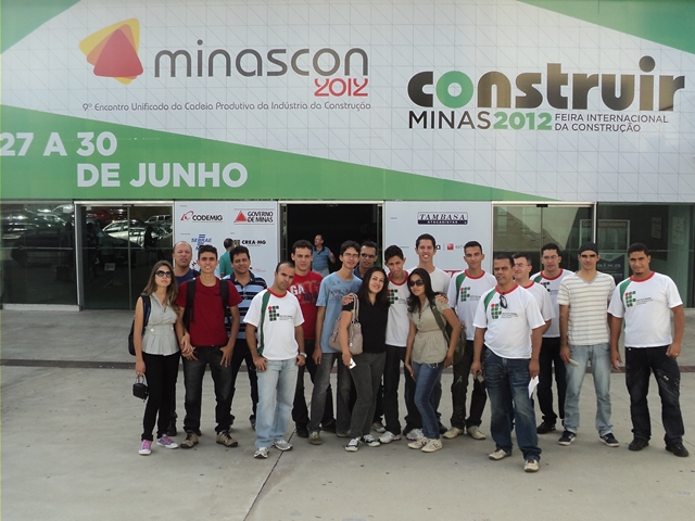 Alunos do Curso de Edificações participam da Feira Internacional Construir Minas-2012